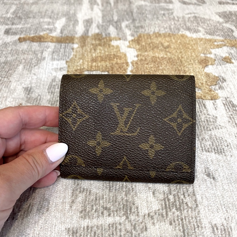 Louis Vuitton card wallet in monogram